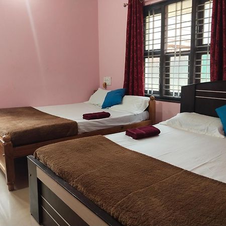 Maanyatha Home Stay マニパル エクステリア 写真