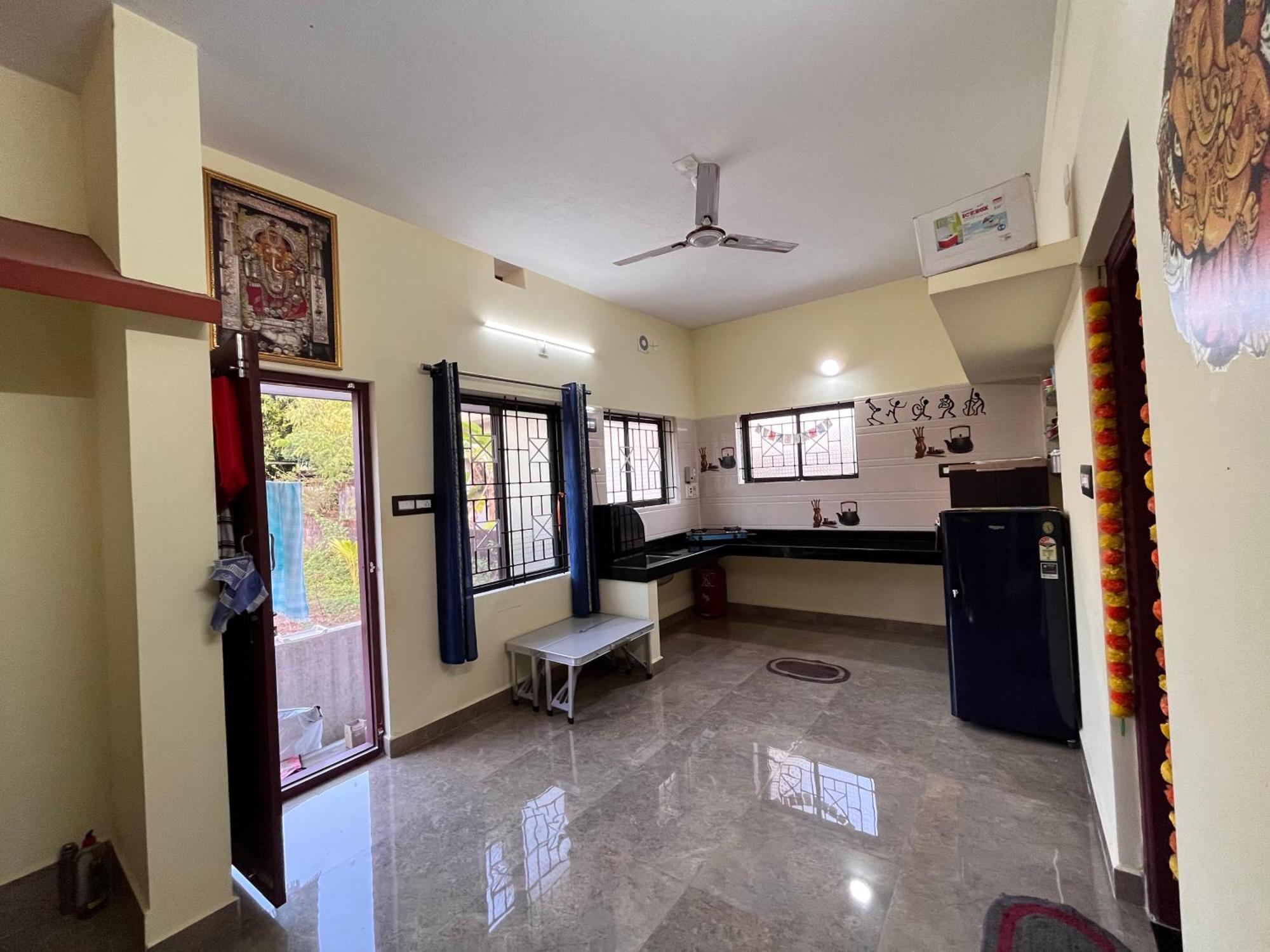 Maanyatha Home Stay マニパル 部屋 写真